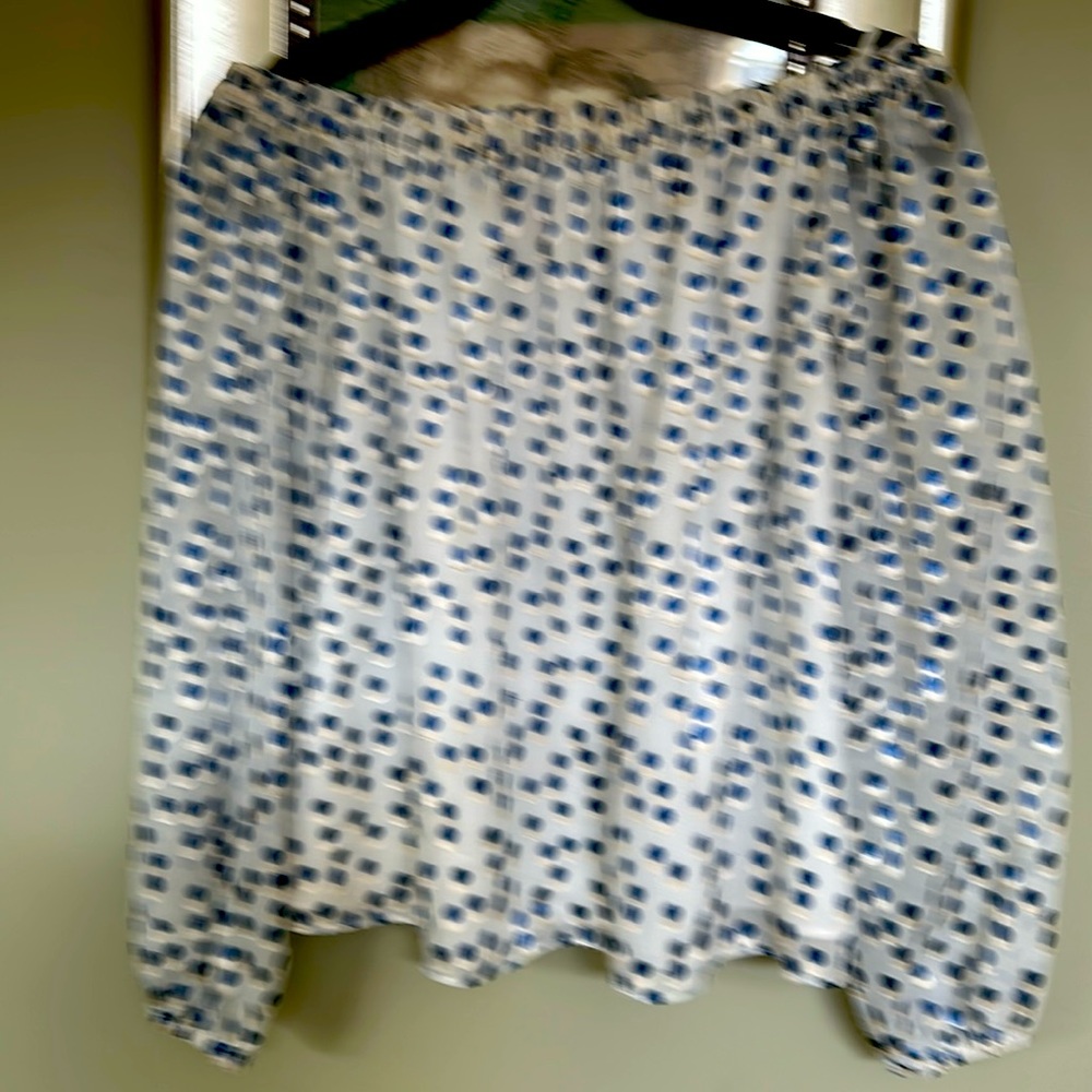 Off the shoulder, white wood, blue, and cream